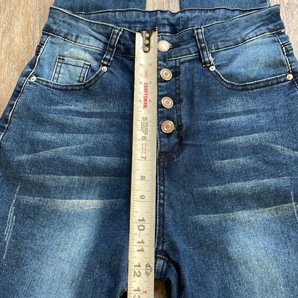 Shein Women’s High Rise Button Fly Distressed Skinny Jeans, size 4 - Picture 7 of 12